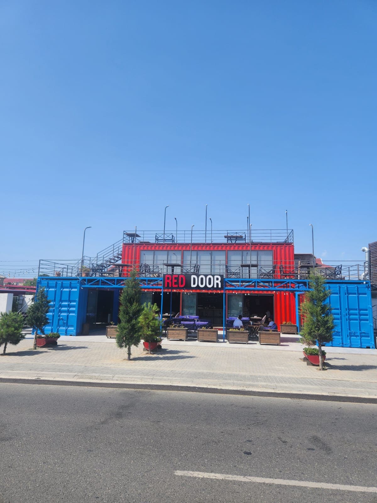 REDDOR RESTAURANT