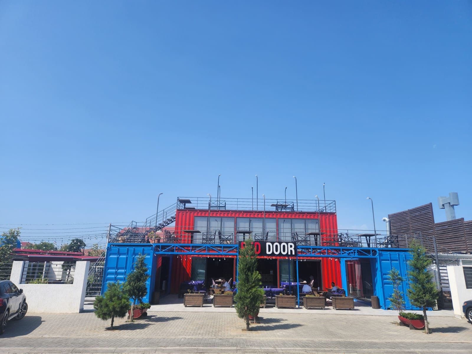 REDDOR RESTAURANT